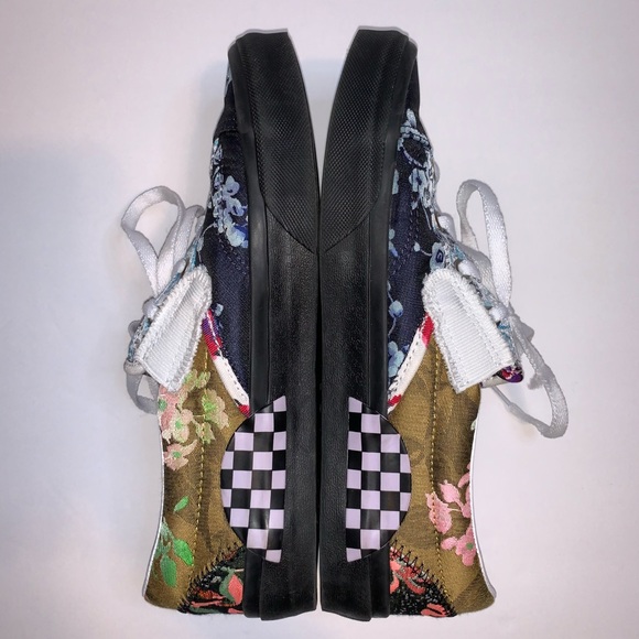 NWB Vans Floral Brocade Slip On Cap Sneakers - Picture 9 of 16